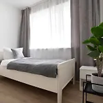 In The Center I Home2share 아파트