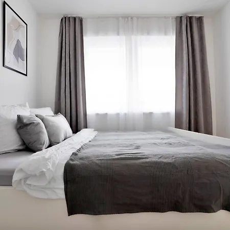 In The Center I Home2share Dortmund