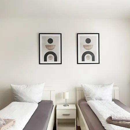 In The Center I Home2share Dortmund