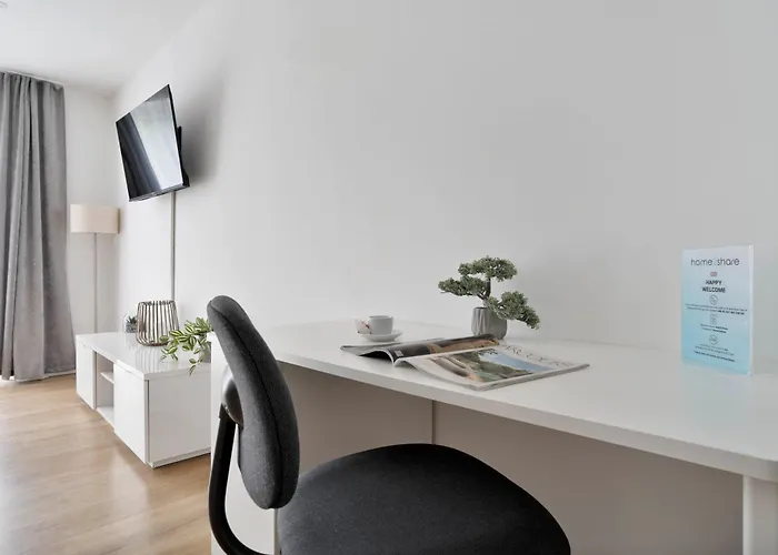 In The Center I Home2share * Dortmund