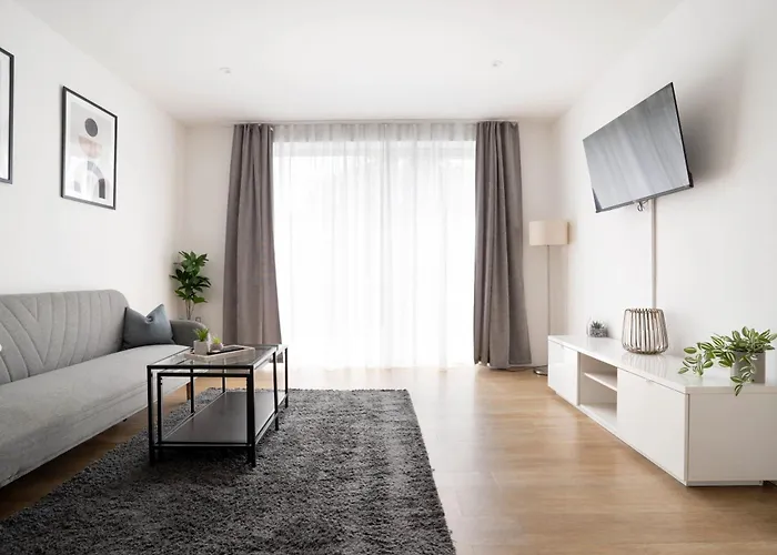 Apartament In The Center I Home2share