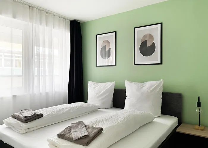 In The Center I Home2share Appartement